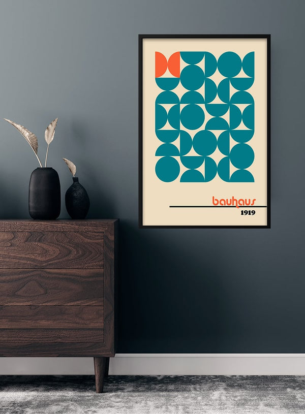 Bauhaus plakat med orange på blå