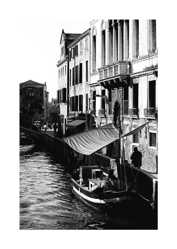 Plakat med båd i Venedig