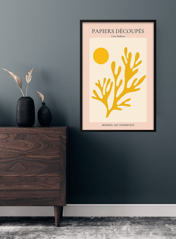 Fransk kunstinspireret plakat med koral og cirkler